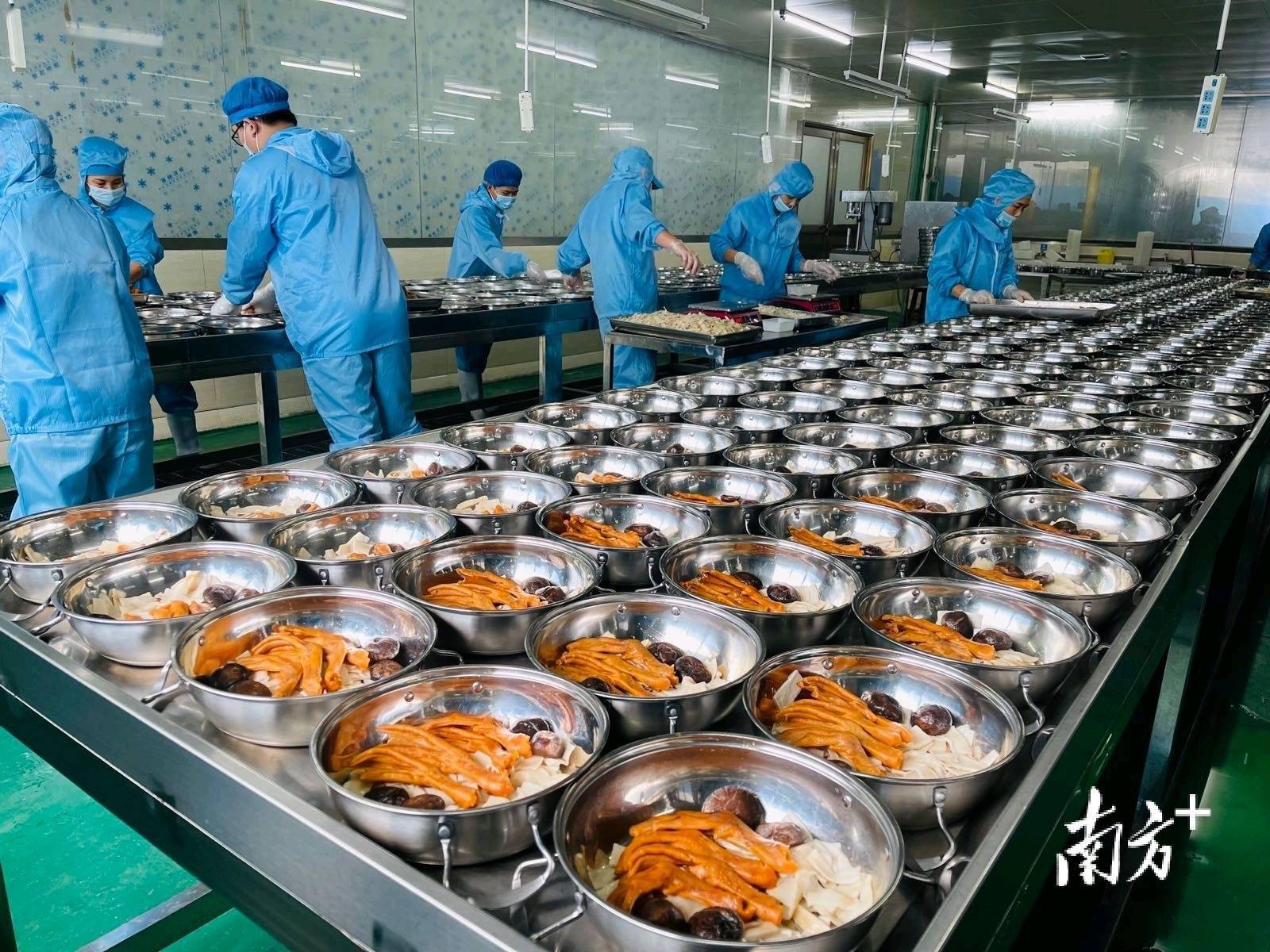 電白預(yù)制菜產(chǎn)業(yè)強勢崛起 躋身全國百強基地，水產(chǎn)品預(yù)制菜開發(fā)超200品種